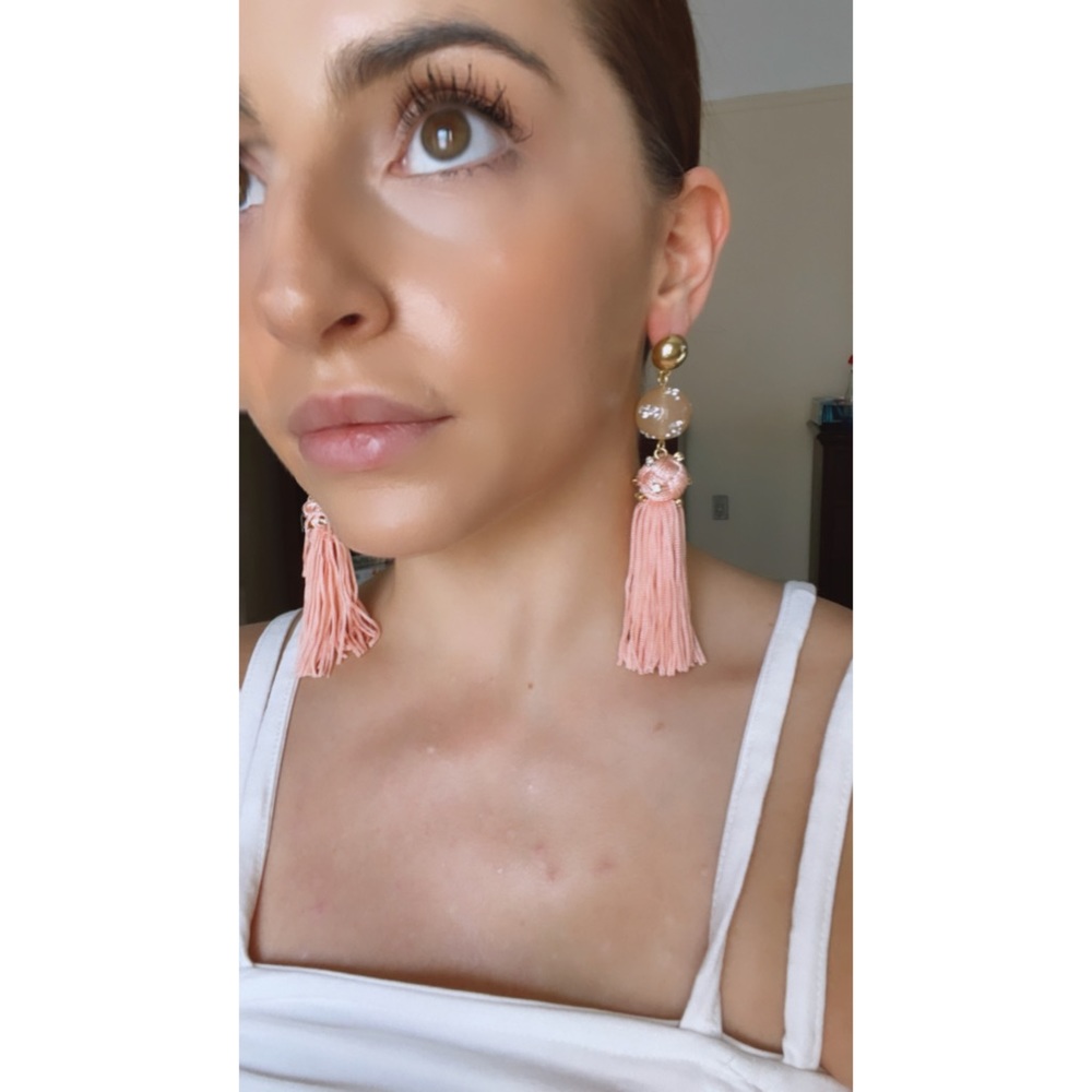 ✨SOLD✨ J Crew Pink Tassle Earrings - Picture 5 of 6